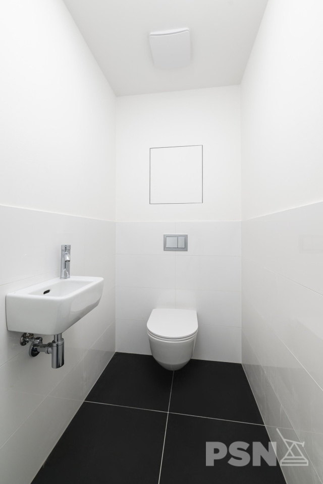 Residential unit - 8/17