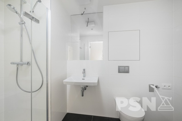 Residential unit - 4/12