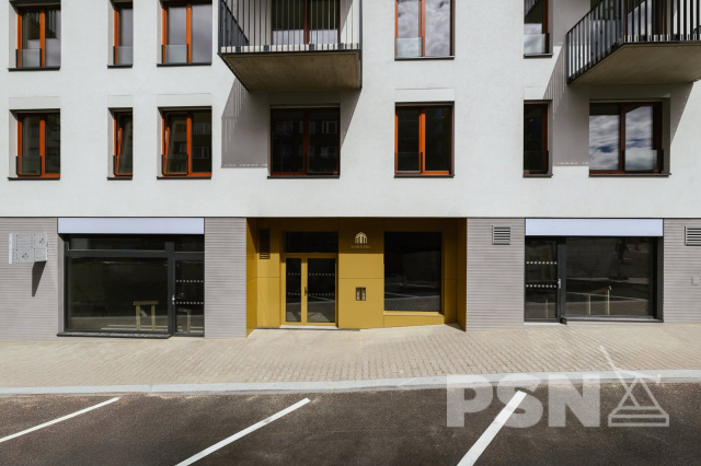 Residential unit - 9/12