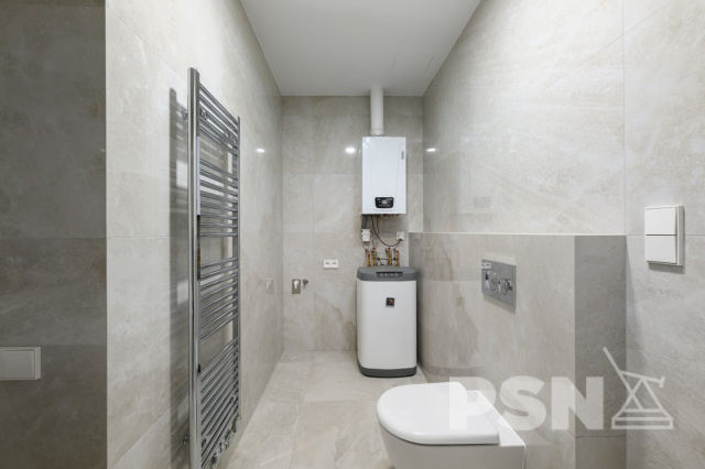 Residential unit 43 - 10/15