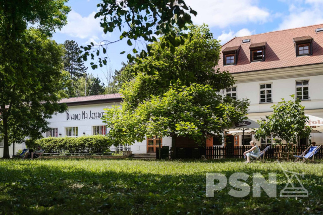 Vizualizace nemusí odpovídat skutečnosti  - 8/11